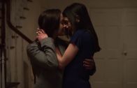 Vivian & Aster (Anyone But Me) – Season 1 + 2 Kisses